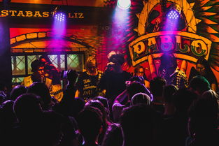 Nine Gaming-全国高校体育舞蹈大赛舞姿优美技艺精湛，大学体育舞蹈大赛