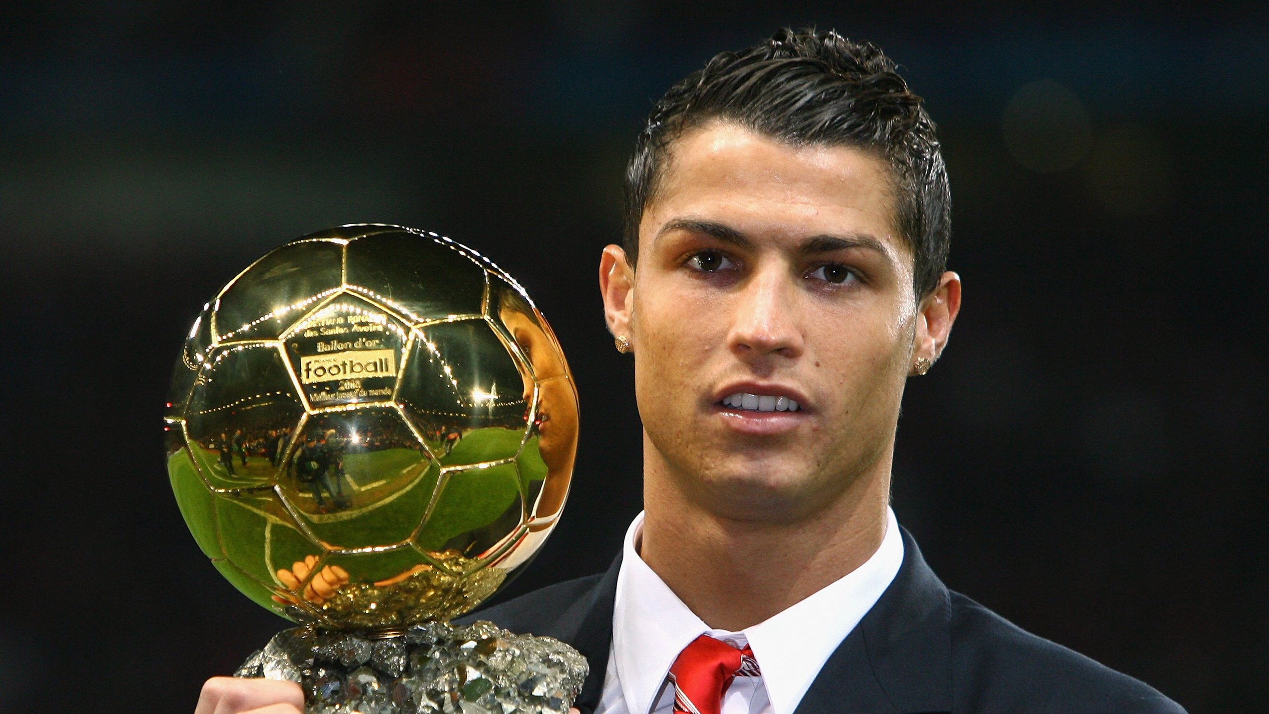 九游app官方下载-皇马高速反击战术：制胜的关键在速度与配合，皇马快速反击